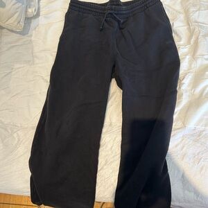 TNA SWEATFLEECE BOYFRIEND FIT SIZE L